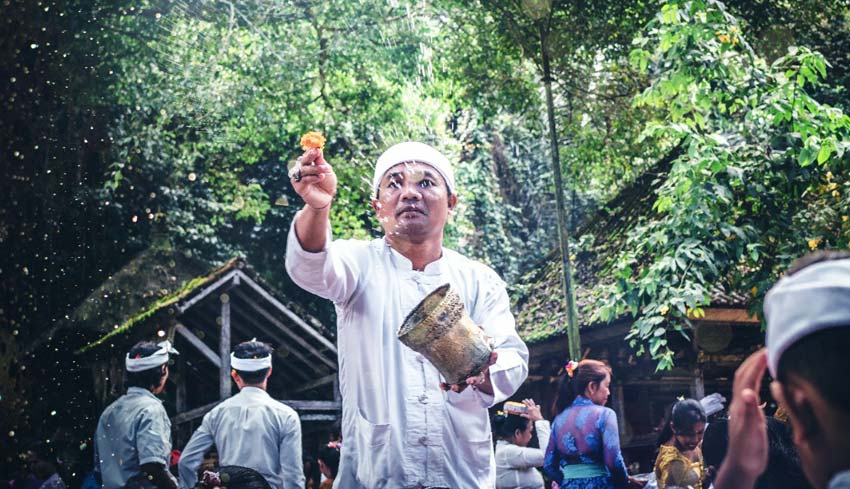 NUSABALI PHDI Kecamatan Buleleng Siapkan Pedoman Sudhi Wadani