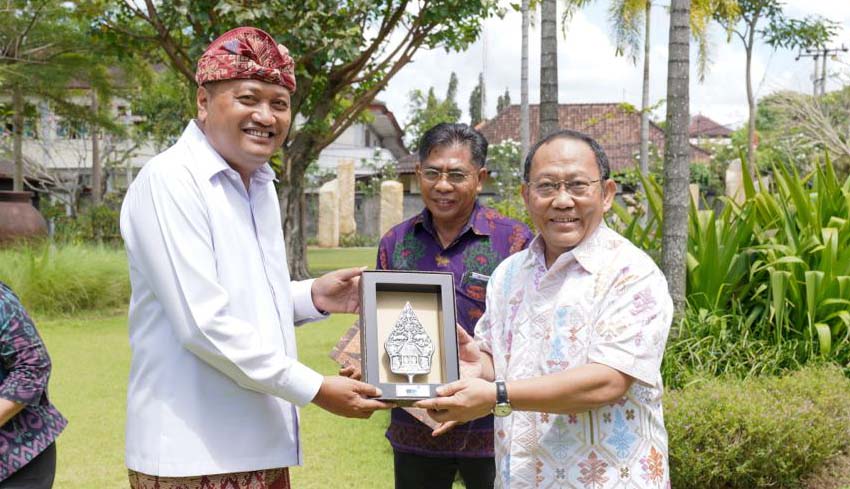 NUSABALI Wujudkan Gianyar Zero Waste Bupati Mahayastra Gandeng 4