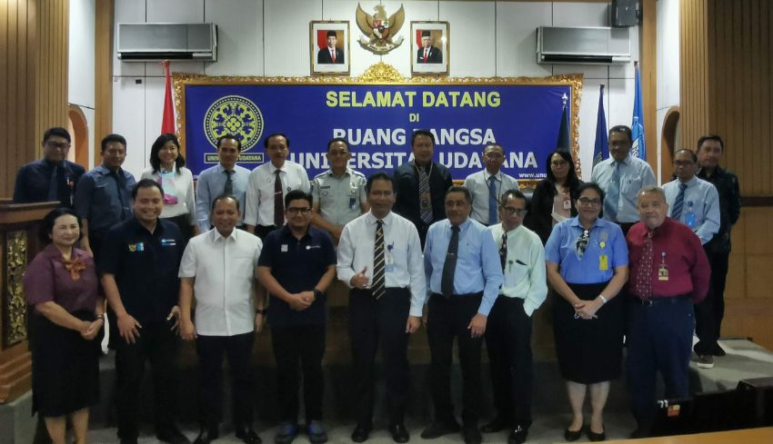 Nusabali Jasa Raharja Dan Universitas Udayana Tandatangani Nota