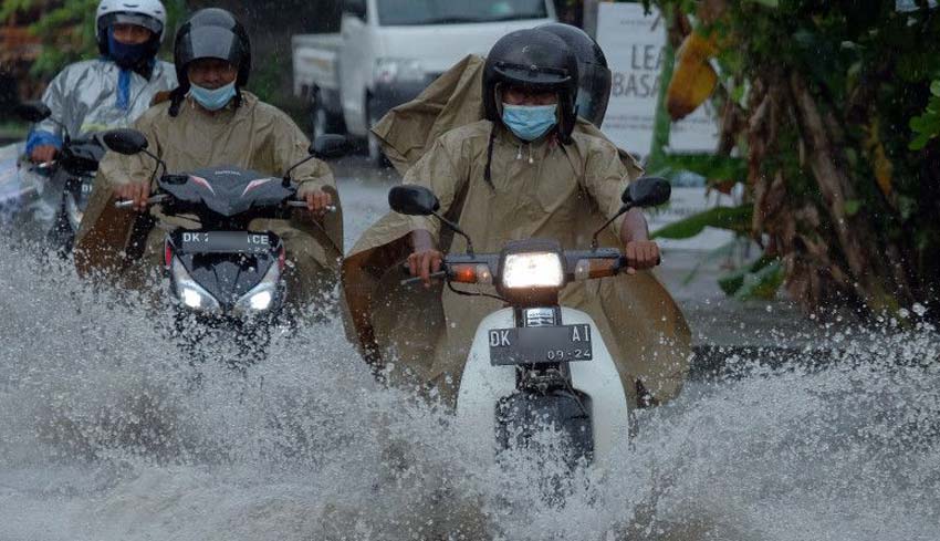 Nusabali Bmkg Waspada Hujan Petir Dan Angin Kencang Di Bali