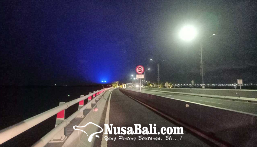 NUSABALI Lampu Strobo Di Tol Bali Mandara Dikeluhkan