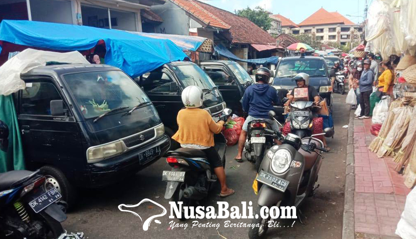 Nusabali Lalin Padat Jelang Galungan