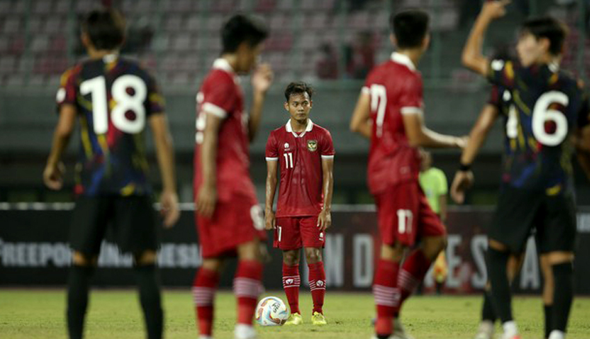 NUSABALI Timnas U 17 Latihan Di Markas Mgladbach