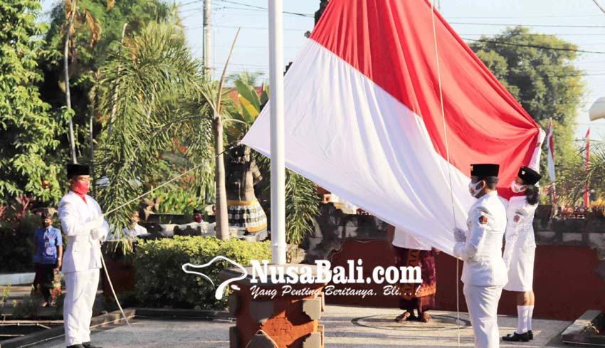 Nusabali Pengibar Bendera Upacara Proklamasi Ke Dibatasi Hanya