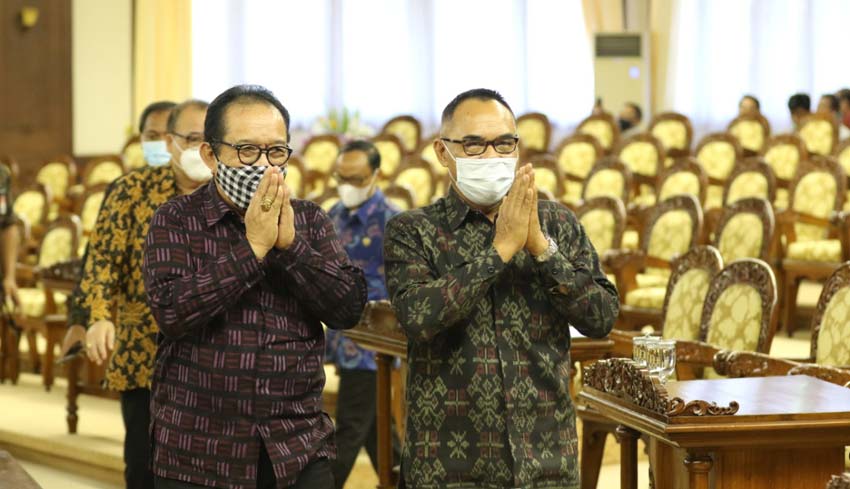 NUSABALI DPRD Bali Setujui Rp 50 Juta Per Desa Adat