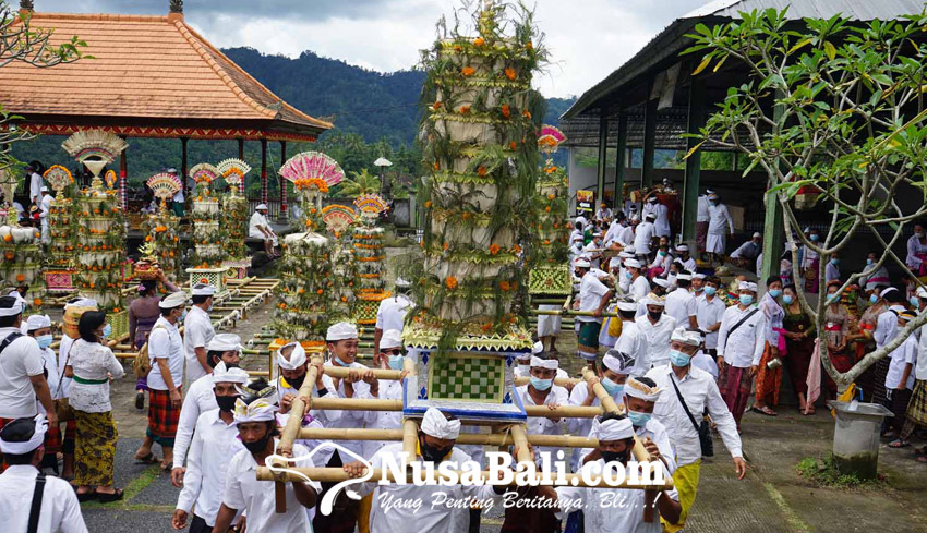 Nusabali Krama Desa Adat Selat Bayar Sosod Buntilan