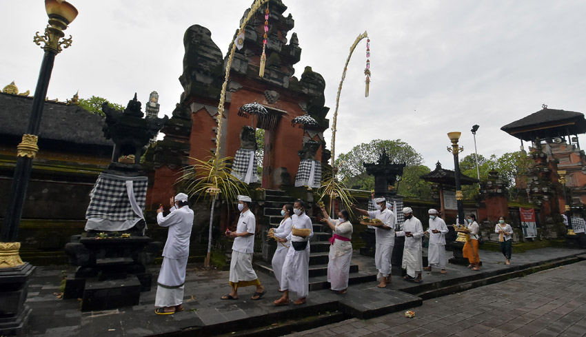 NUSABALI PPKM Mikro Jawa Bali Diperpanjang Lagi Hingga 8 Maret 2021