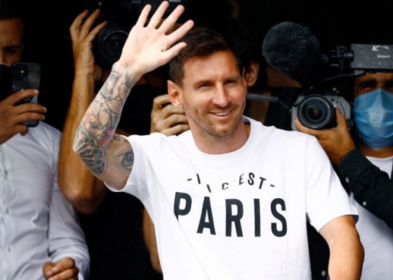 Nusabali.com - messi-sudah-mendarat-di-paris