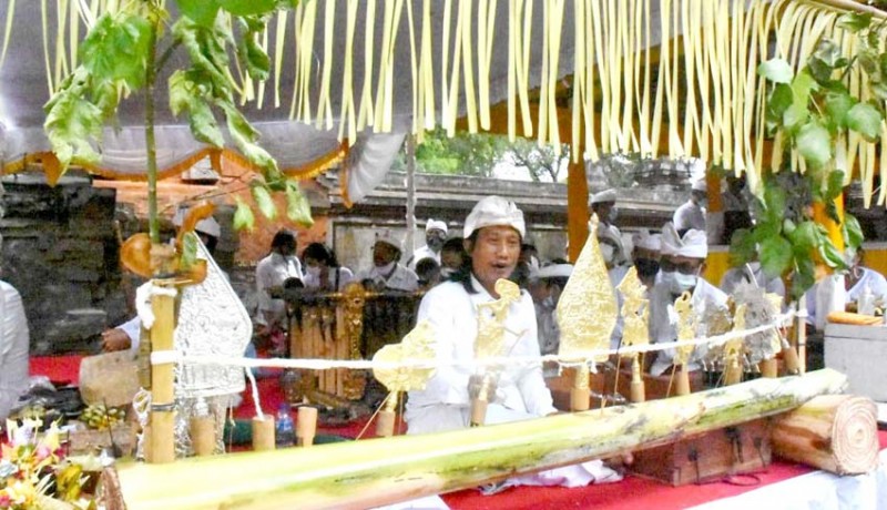 www.nusabali.com-pemkot-denpasar-gelar-upacara-wisuda-bumi