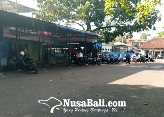 Nusabali.com - fungsi-terminal-kreneng-dikembalikan-73-pedagang-gulung-tikar