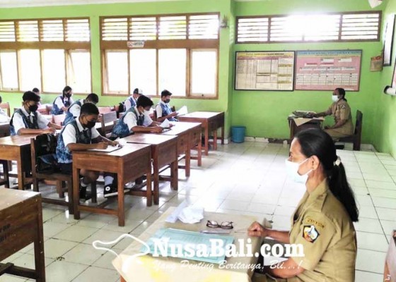 Nusabali.com - hari-pertama-ptm-smpn-2-bangli-gelar-pts