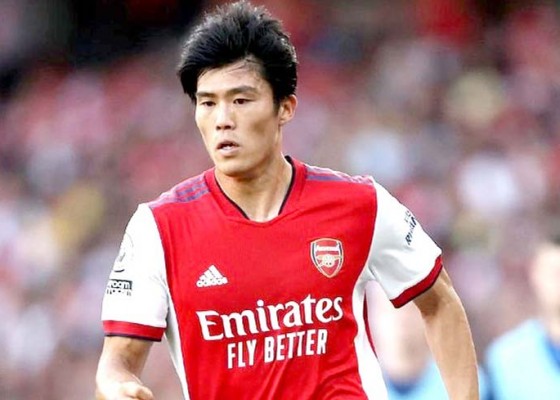 Nusabali.com - takehiro-tomiyasu-idola-baru-di-arsenal