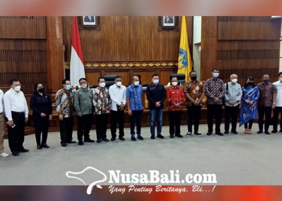 Nusabali.com - koster-minta-komisi-ii-dpr-bahas-ruu-provinsi-bali