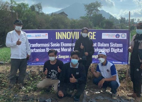 Nusabali.com - tim-innovillage-hmj-fisika-dan-pengajaran-ipa-undiksha-bangun-irigasi-tetes-air-gravitasi-di-desa-songan-b