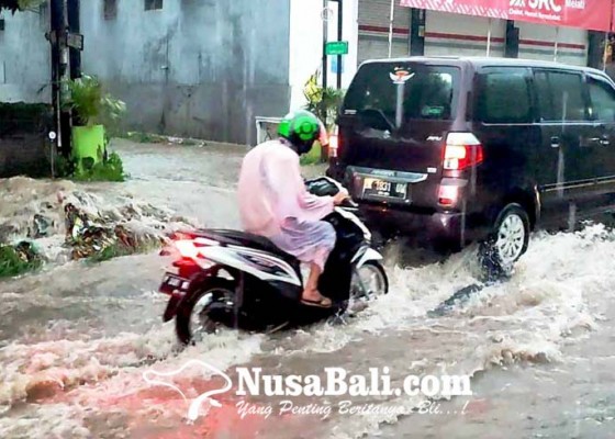 Nusabali.com - hujan-deras-sambangan-dikepung-banjir