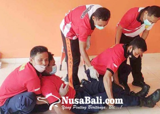 Nusabali.com - damkar-dan-pos-pencarian-pertolongan-latihan-bersama