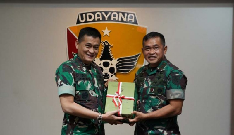 www.nusabali.com-pangdam-udayana-pangkostrad-janji-saling-support