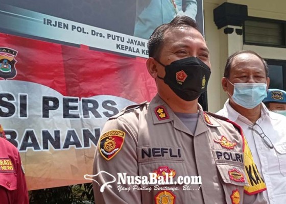 Nusabali.com - 353-ogoh-ogoh-diarak-di-tabanan-polres-siapkan-560-personel