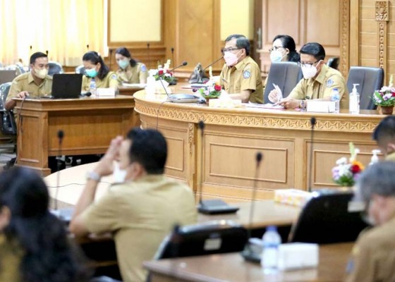 Nusabali.com - susun-rkpd-2023-sekretariat-dprd-badung-gelar-rapat-forum-pd