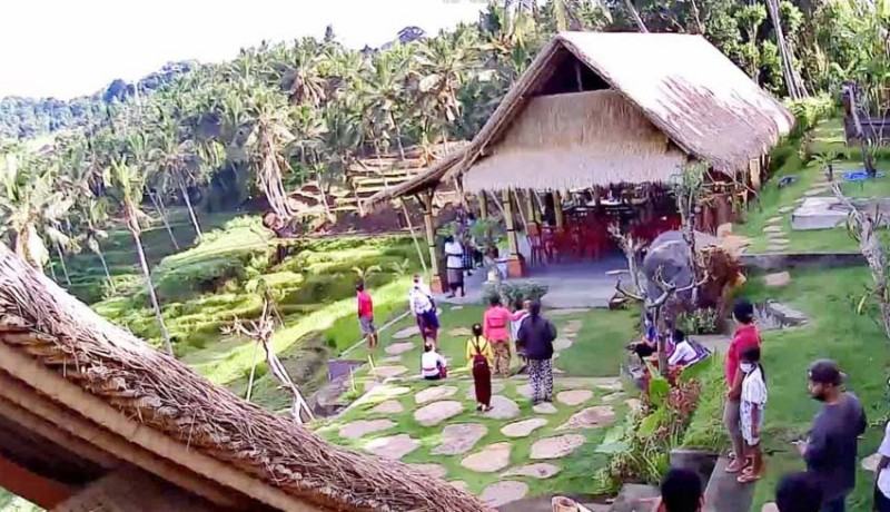 www.nusabali.com-paduan-bali-kuno-hingga-taman-gumi-banten