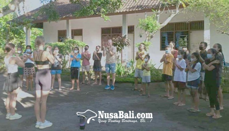 www.nusabali.com-bersama-gelar-aksi-sosial-di-karangasem-sebut-perang-urusan-negara