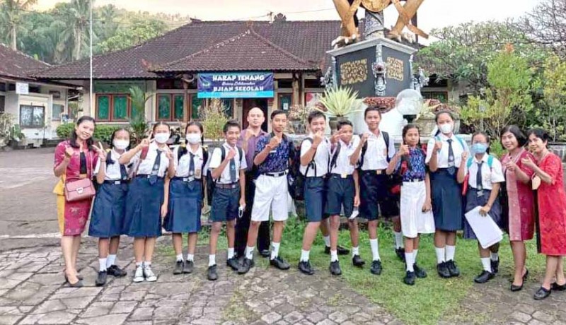 www.nusabali.com-5-siswa-smpn-2-abang-ke-final-kompetisi-sains