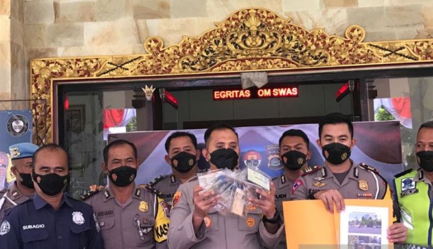 NUSABALI.com - Sopir Bus Kecelakaan Maut Di Baturiti Jadi Tersangka