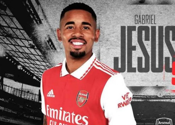 Nusabali.com - resmi-gaet-gabriel-jesus-arsenal-akan-temui-bek-ajax