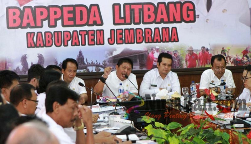 www.nusabali.com-bupati-artha-kecewa-kinerja-opd