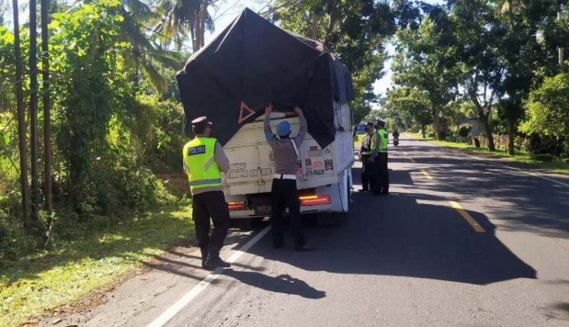 www.nusabali.com-cegah-pmk-polsek-di-jembrana-gencarkan-razia