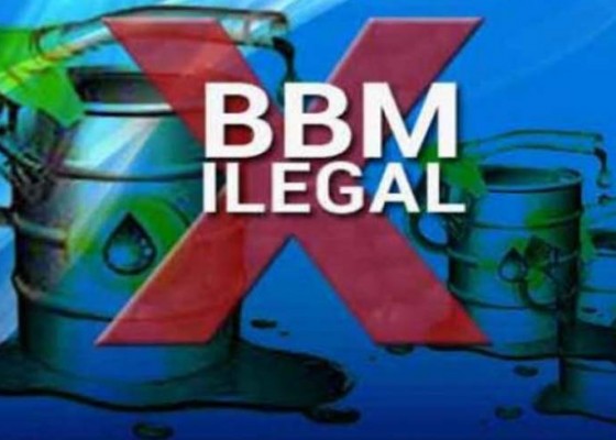 Nusabali.com - penyelundupan-1400-liter-bbm-digagalkan