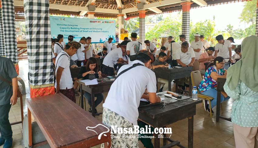 Nusabali Com Delegasi G Kunjungi Kerajinan Di Celuk