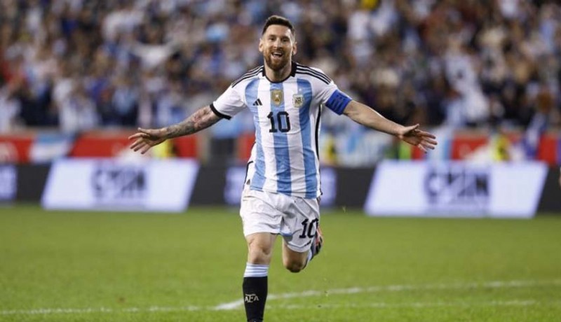 www.nusabali.com-messi-enggan-jagokan-argentina