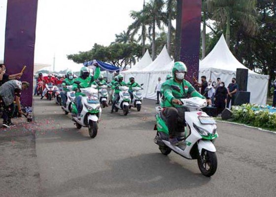 Nusabali.com - beli-motor-listrik-dapat-subsidi-rp-65-juta