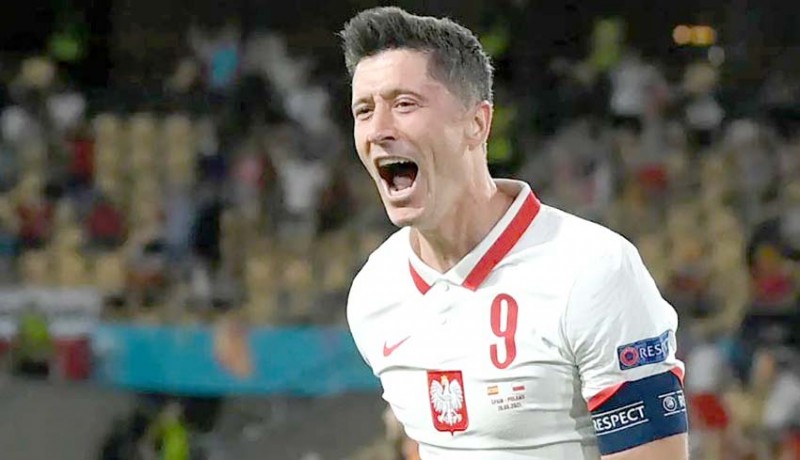 www.nusabali.com-lewandowski-enggan-pensiun