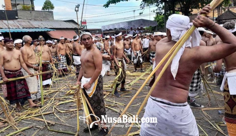 www.nusabali.com-ritual-matigtig-di-desa-adat-bebandem-digelar-33-tahun-sekali-saat-purnama-kaenem