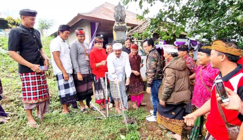 www.nusabali.com-warga-balik-bukit-lebih-mudah-mendapatkan-air-bersih