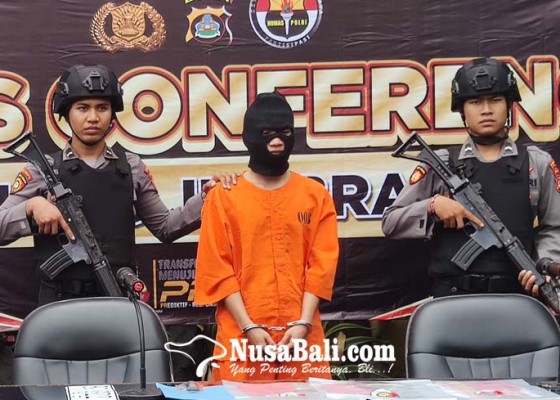 Nusabali.com - warga-jembrana-ditipu-rp-798-juta-penguras-uang-berkedok-pegawai-bank