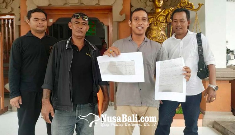 www.nusabali.com-warga-sudaji-desak-kasus-dugaan-korupsi-dana-bkk-subak-diusut