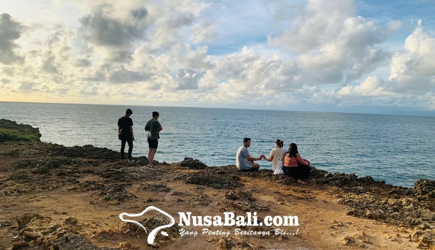 www.nusabali.com-ada-hidden-gem-di-jimbaran-sensasi-menikmati-sunset-di-atas-tebing