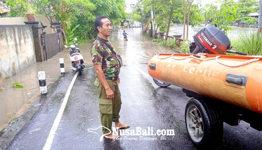 NUSABALI.com - 8 Akses Jalan Tergenang Air Di Legian