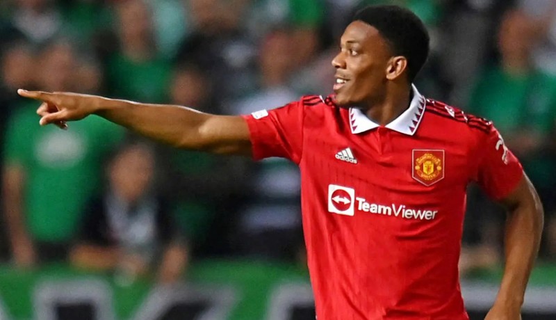 www.nusabali.com-martial-pede-mu-tembus-ucl