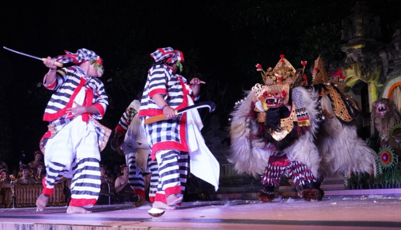 www.nusabali.com-sanggar-seni-waduk-jadi-duta-badung-pada-lomba-barong-ket