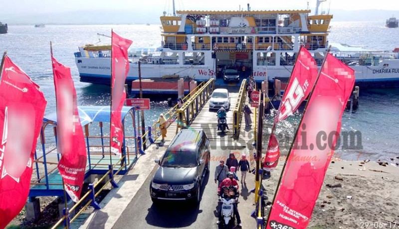 www.nusabali.com-penyeberangan-semakin-padat-portlink-vii-dioperasikan-lagi