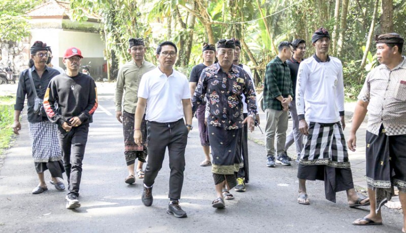 www.nusabali.com-adi-arnawa-buka-lomba-layang-banjaran-kite-festival-vi