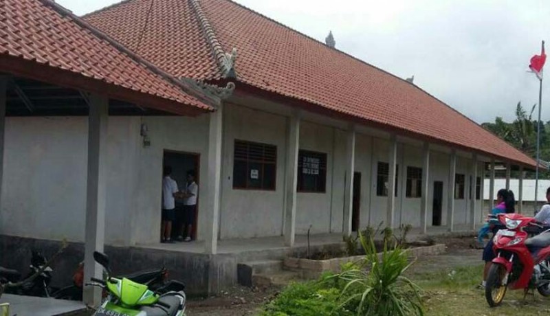 www.nusabali.com-smpn-2-satap-nusa-penida-krisis-guru