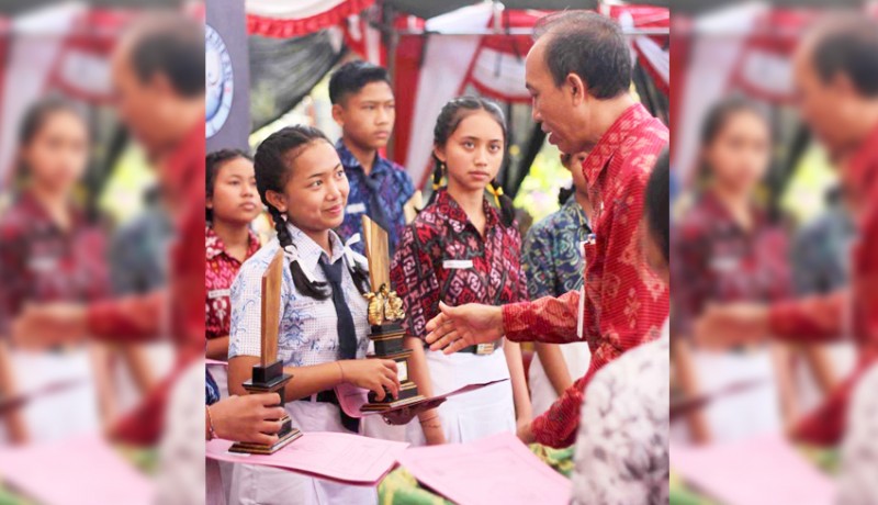 www.nusabali.com-smpn-2-amlapura-borong-juara-lomba-mapel