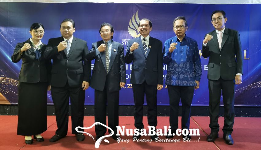 NUSABALI.com - ITB STIKOM Bali Lantik Pejabat Struktural Baru ...