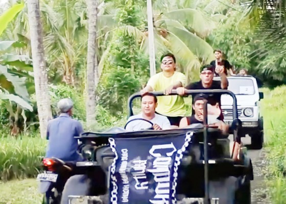 Nusabali.com - pertama-di-buleleng-desa-panji-bikin-wisata-jeep-tour
