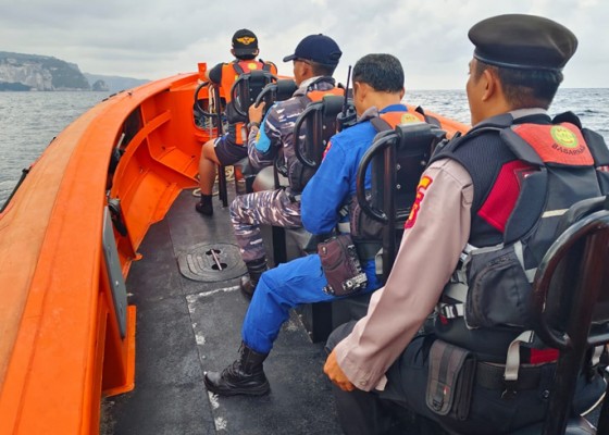 Nusabali.com - nelayan-hilang-di-selat-lombok-masih-misterius